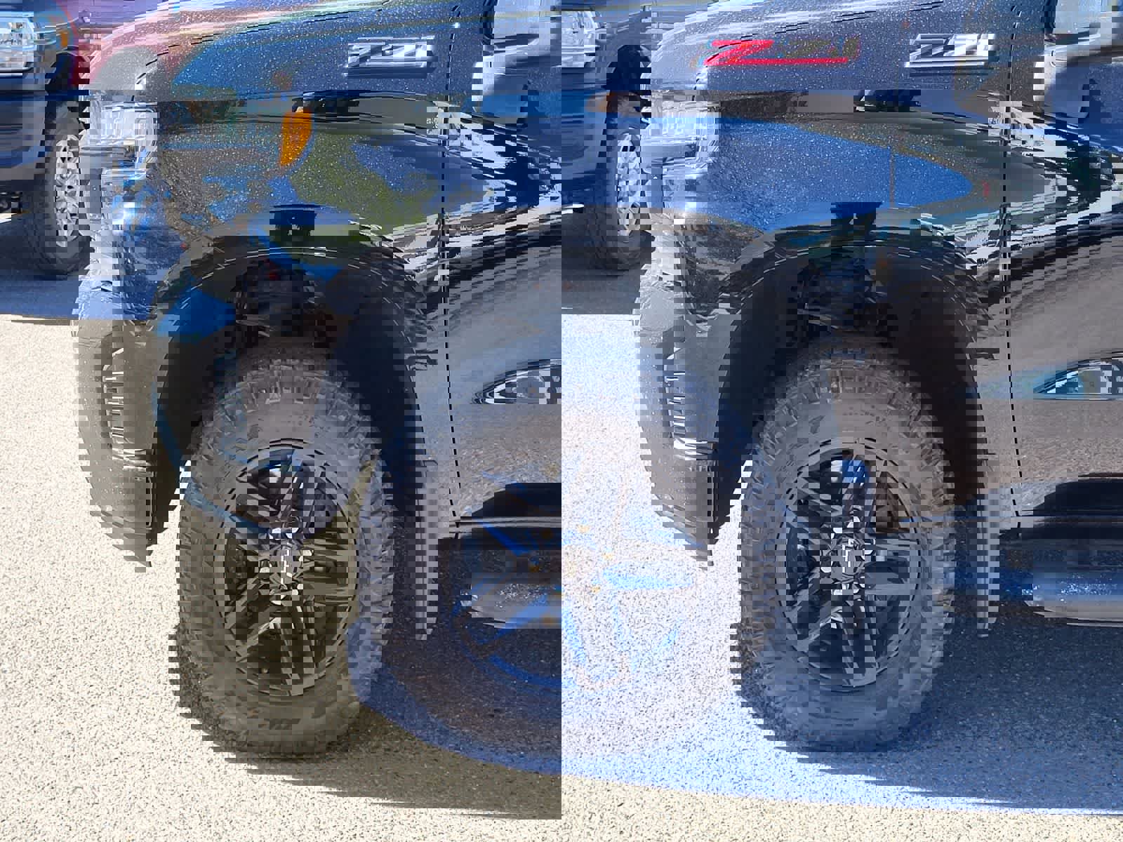 Used 2019 Chevrolet Silverado 1500 LT Trail Boss AWD/4WD image 8