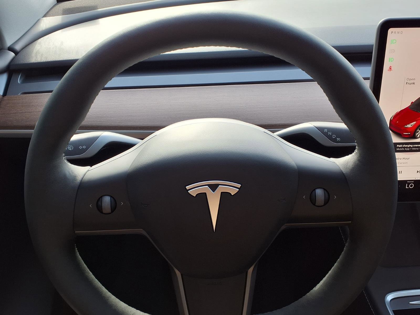 Used 2024 Tesla Model Y Long Range image 11