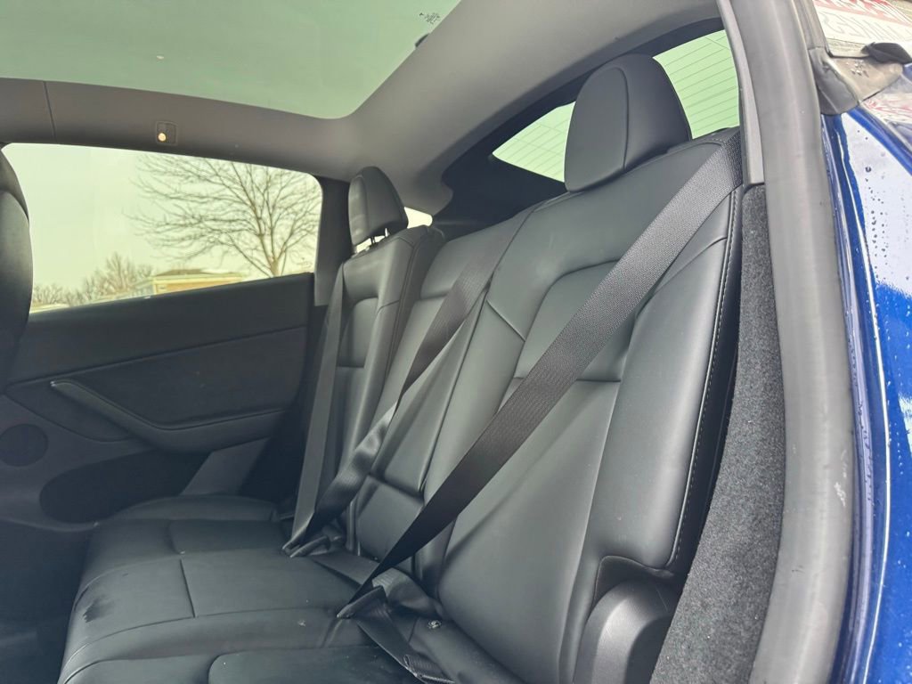Used 2023 Tesla Model Y Long Range image 30