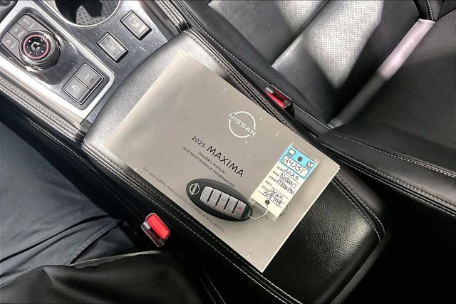 Used 2023 Nissan Maxima SL image 36