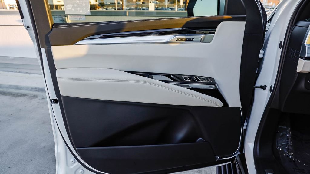 Used 2025 Cadillac Escalade Sport image 26