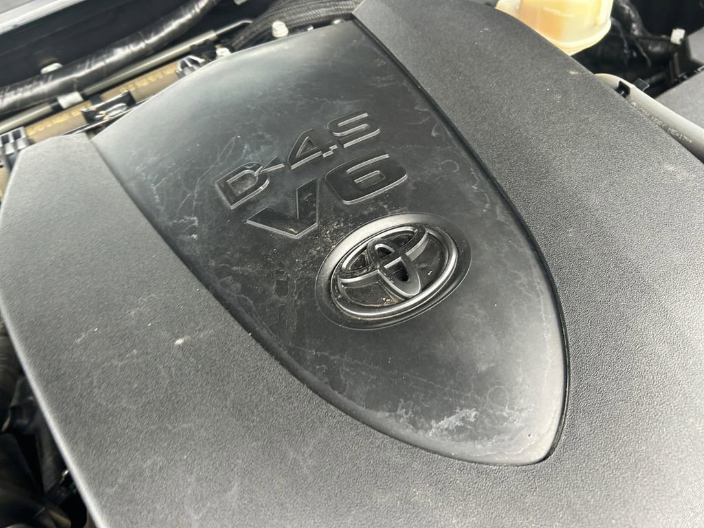 Used 2016 Toyota Tacoma TRD Sport w/ Towing Package image 30