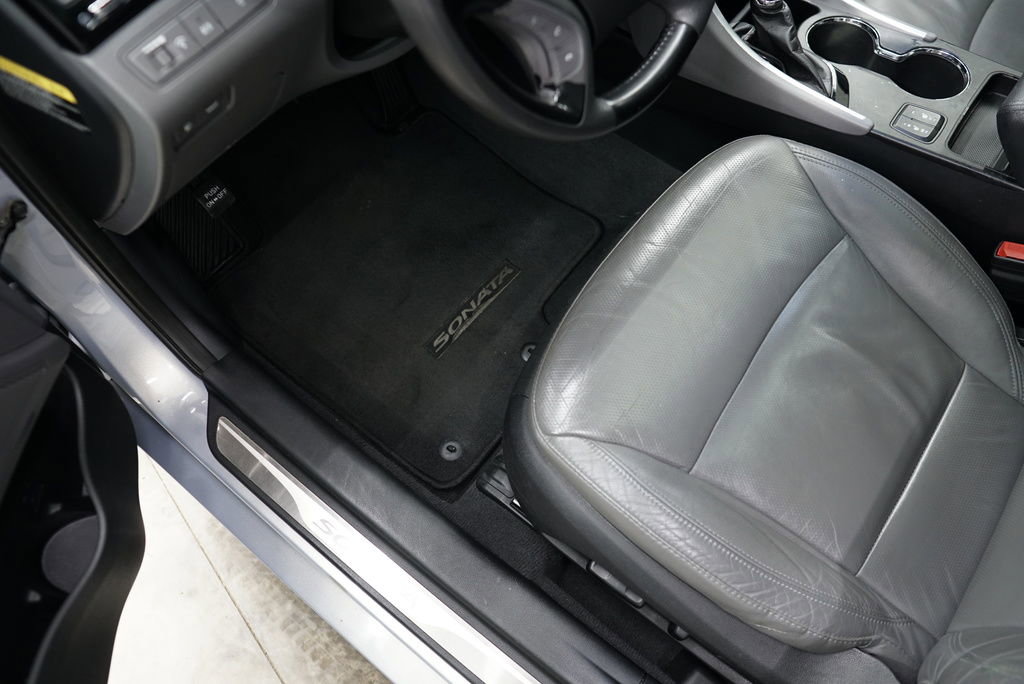 Used 2012 Hyundai Sonata Limited FWD image 36