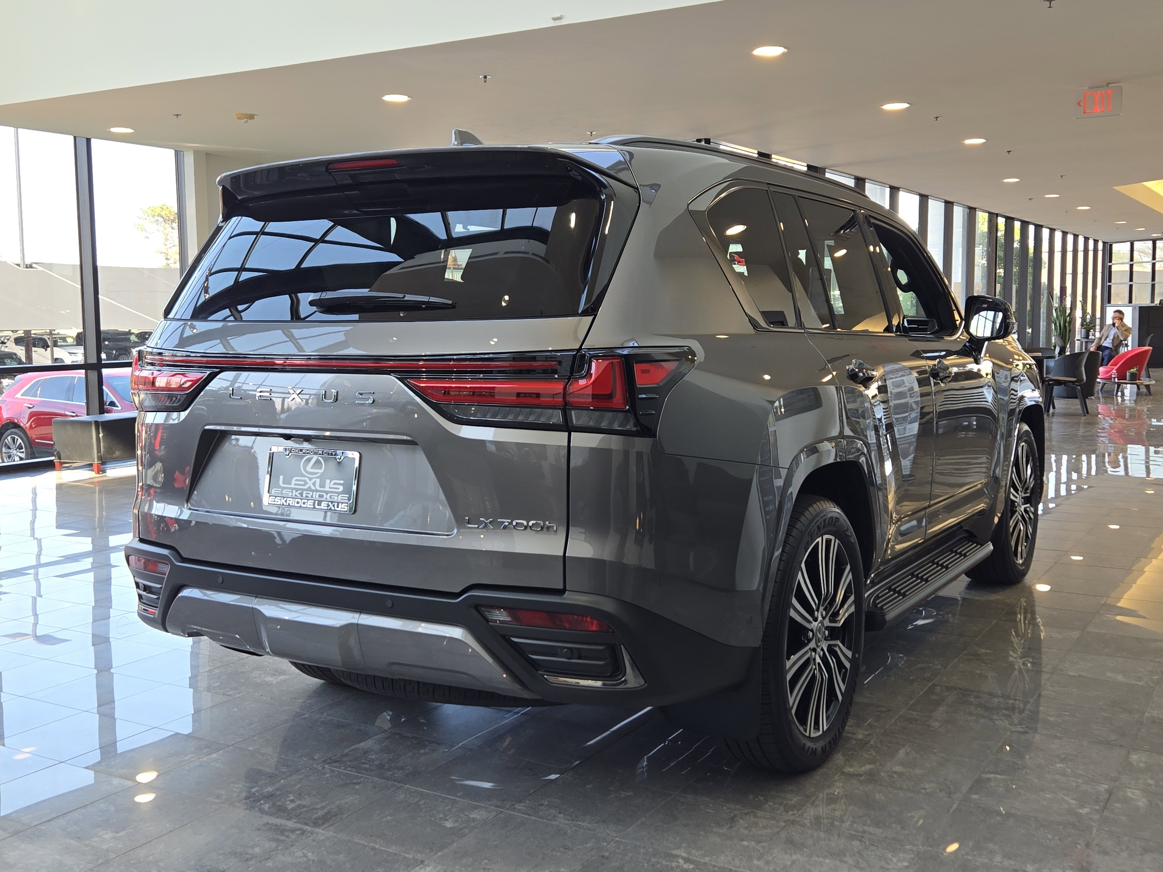 New 2026 Lexus LX 700h Luxury w/ Appearance Package AWD/4WD image 4