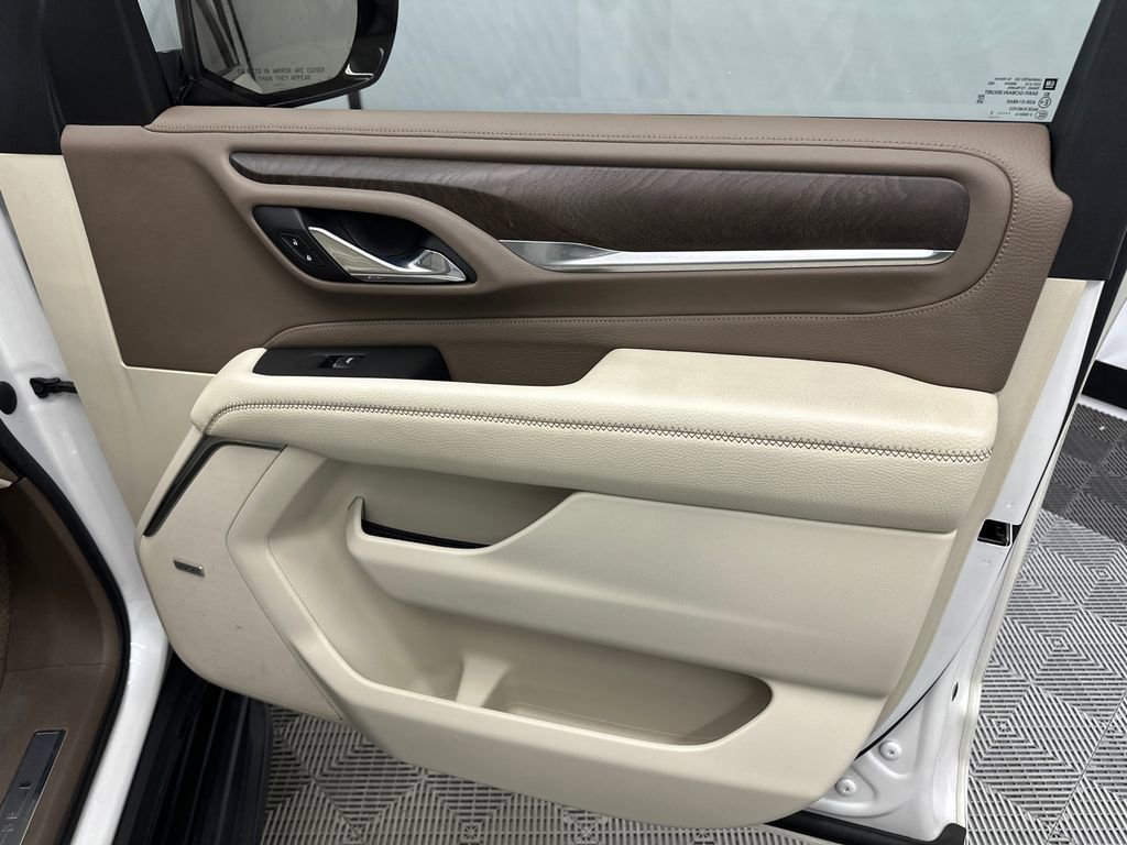 Used 2021 GMC Yukon XL Denali image 15