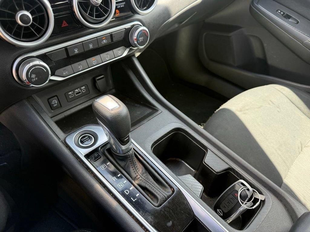 Used 2025 Nissan Sentra SV FWD image 31