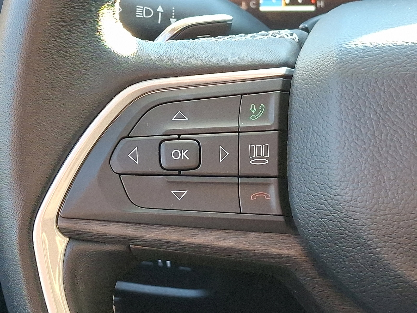 Certified 2022 Jeep Grand Cherokee Limited image 21