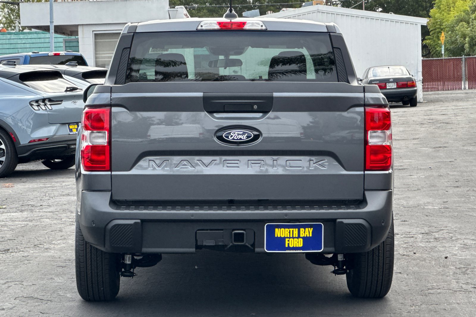 New 2026 Ford Maverick XLT w/ XLT Luxury Package FWD image 5