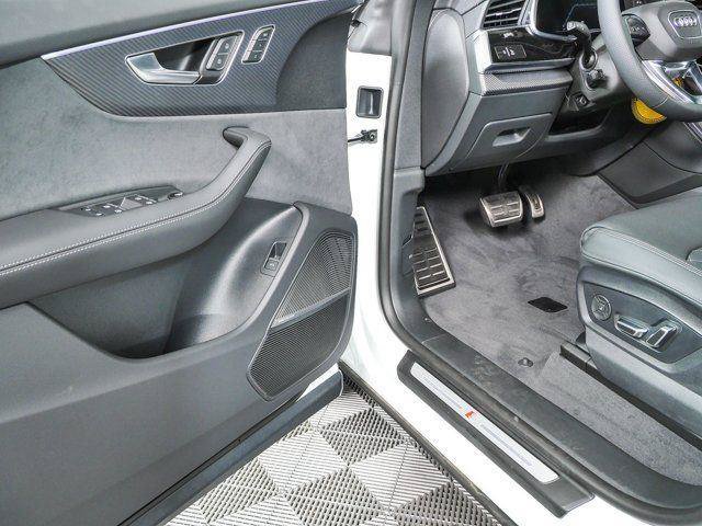 New 2026 Audi SQ8 Prestige AWD/4WD image 9
