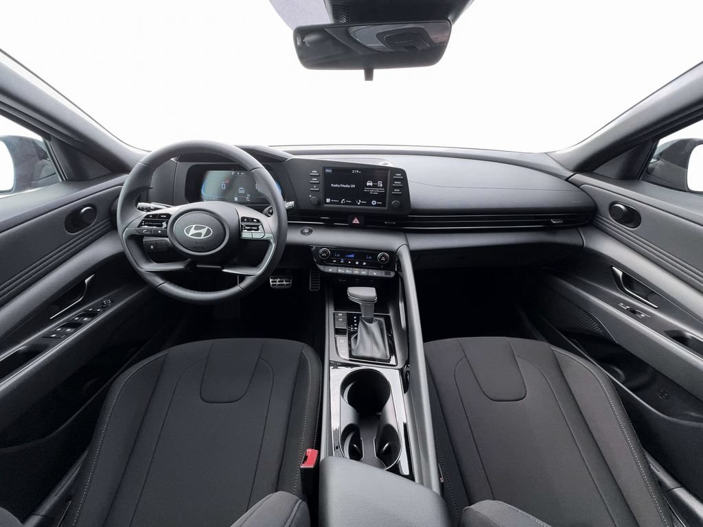 New 2026 Hyundai Elantra SEL Sport Premium FWD image 13