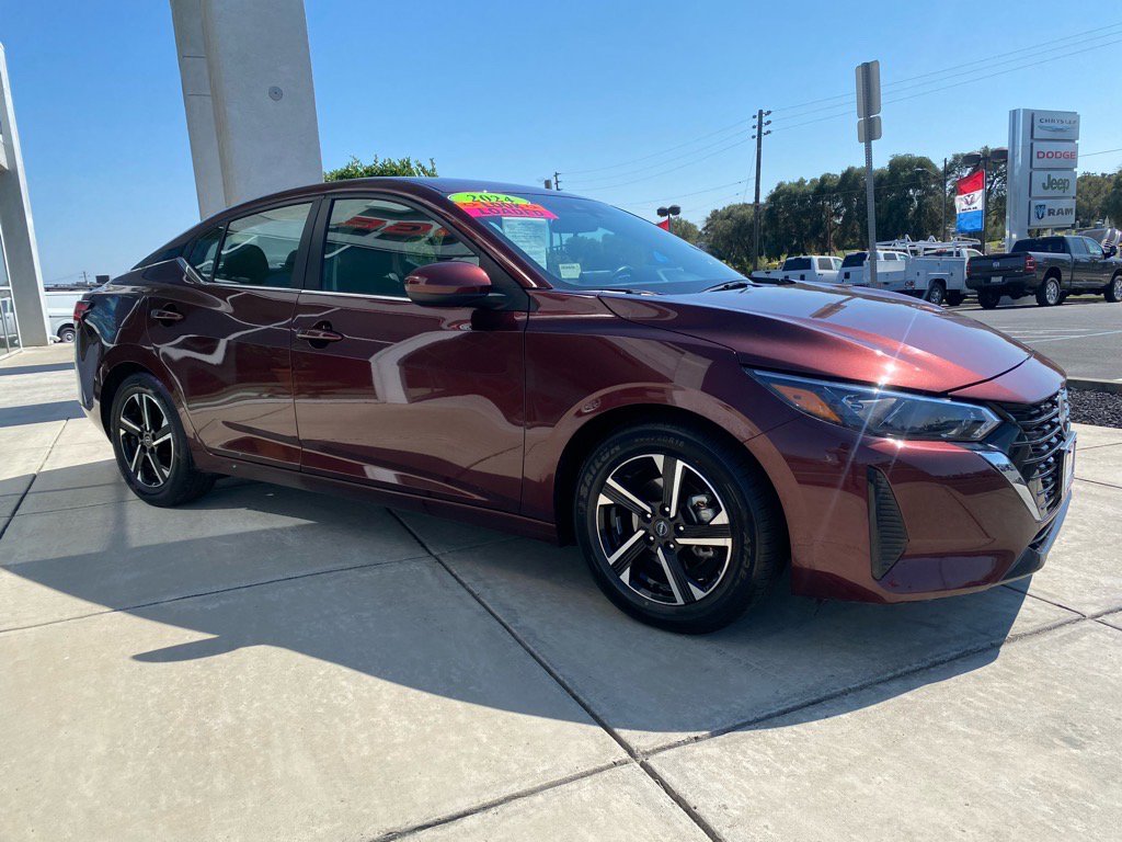 Used 2024 Nissan Sentra SV image 8