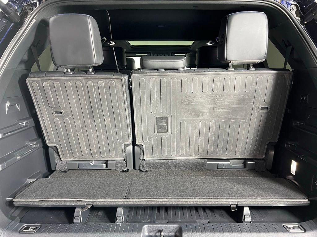 Used 2024 Toyota Sequoia Platinum image 27