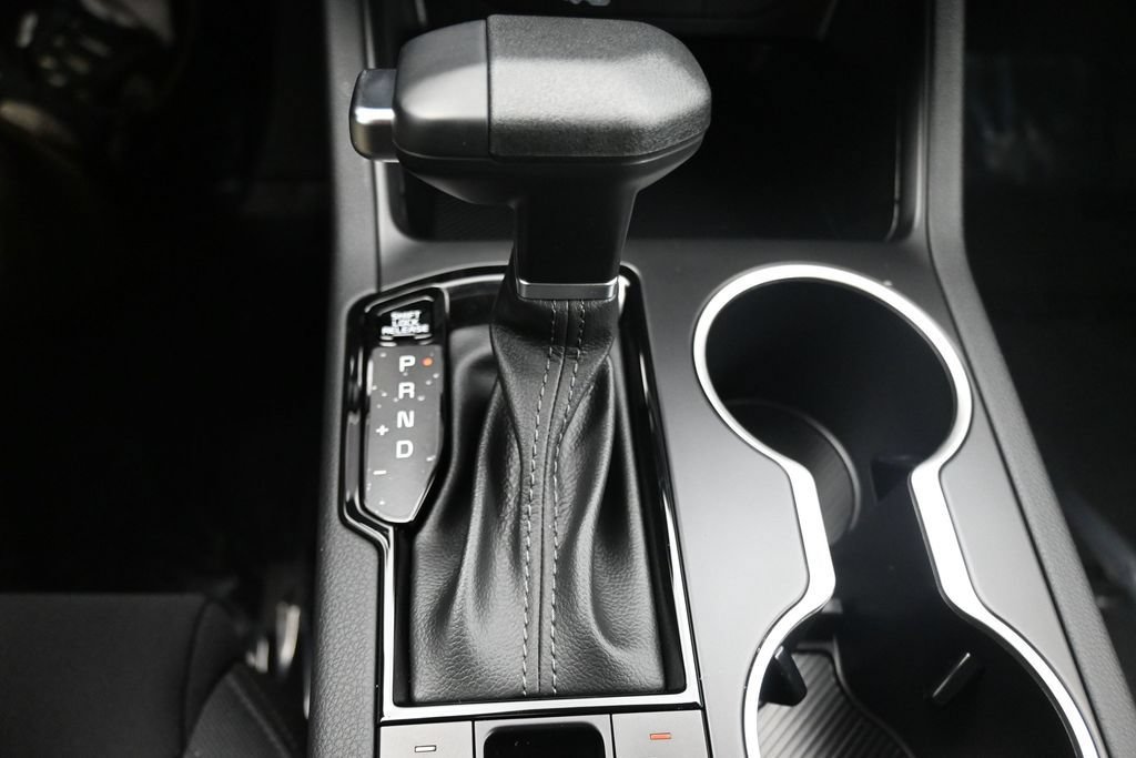 New 2026 Kia K5 LXS FWD image 25