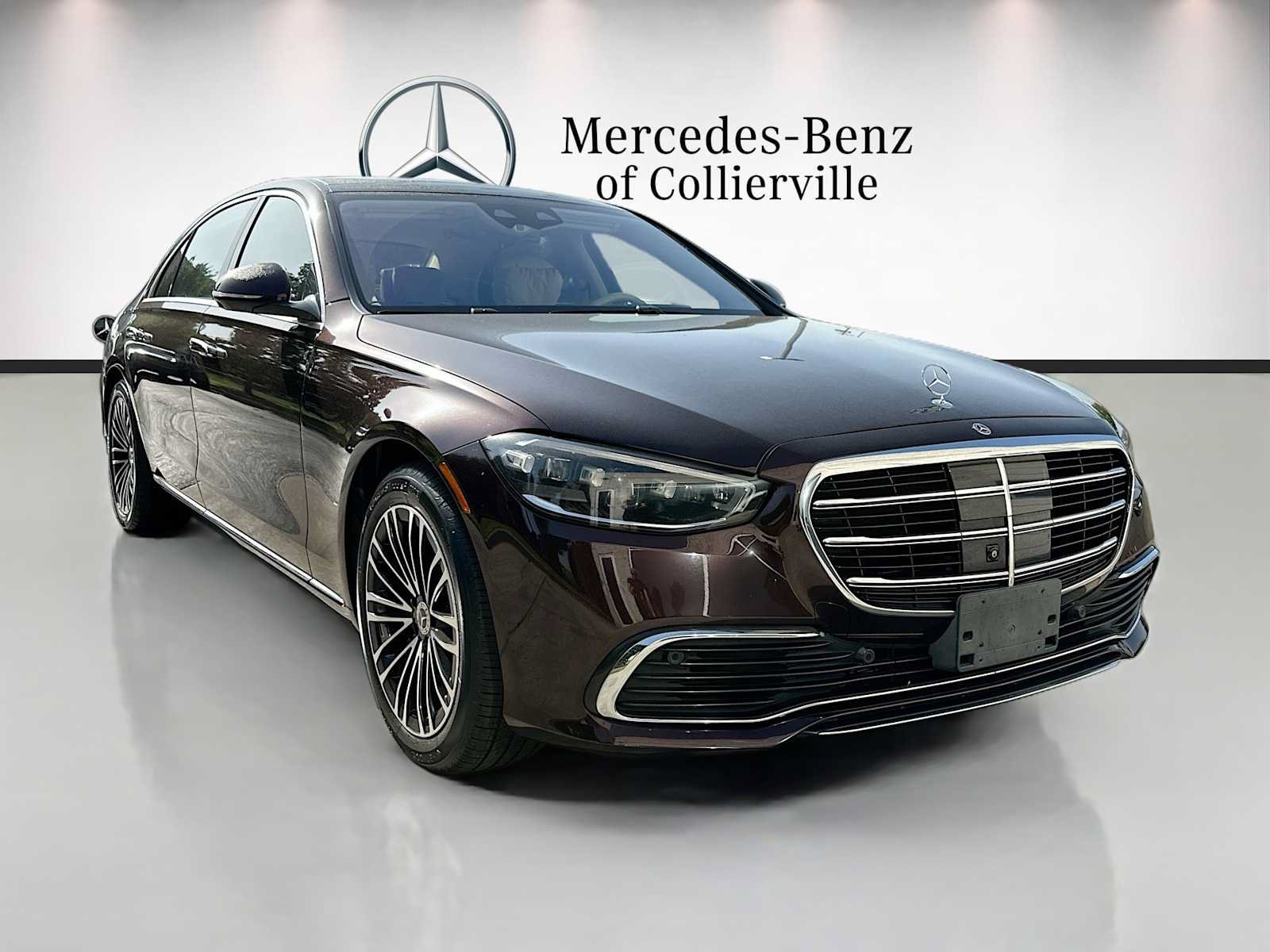 Certified 2022 Mercedes-Benz S 580 4MATIC Sedan w/ Rear Seat Package image 3