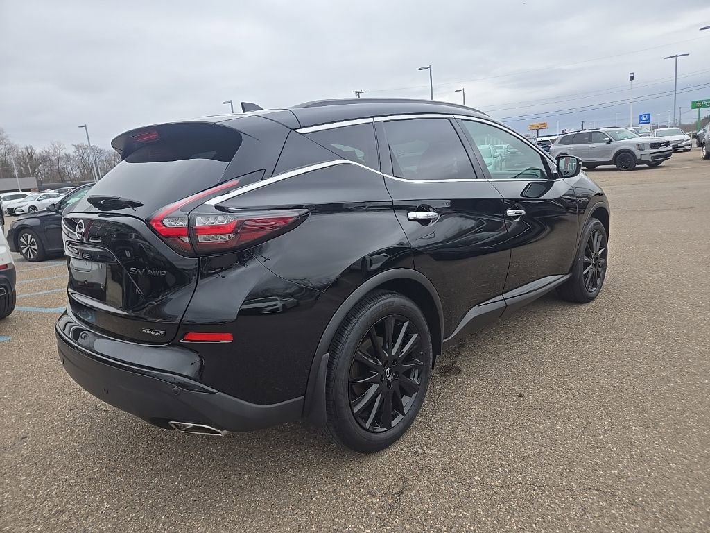 Used 2024 Nissan Murano SV w/ SV Midnight Edition Package image 7