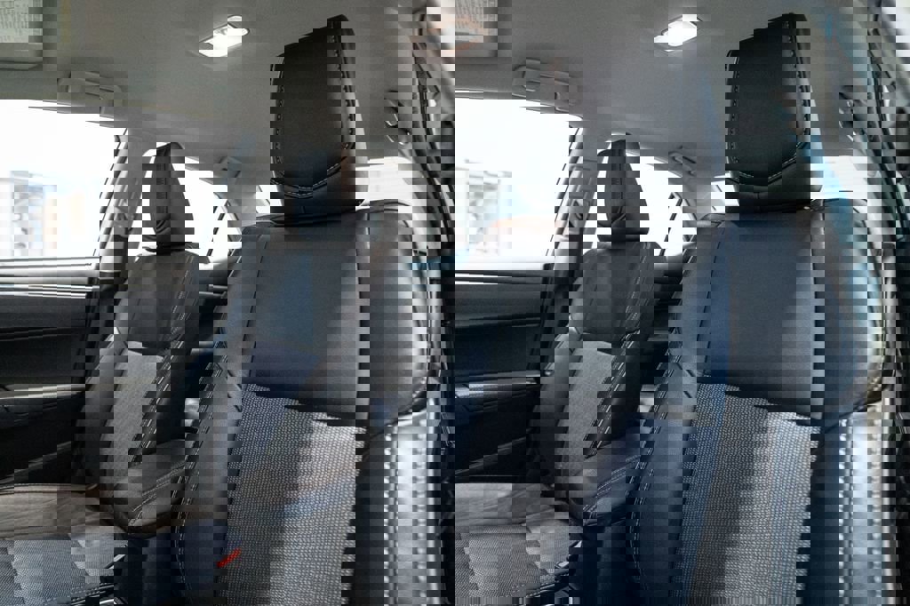 Used 2016 Toyota Corolla S image 14