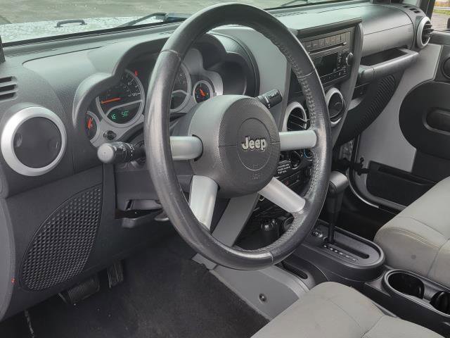 Used 2009 Jeep Wrangler Sahara w/ Dual Top Group image 7