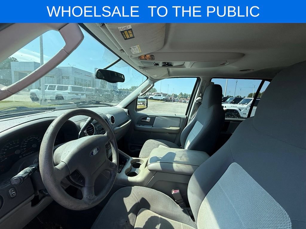 Used 2004 Ford Expedition XLT RWD image 18