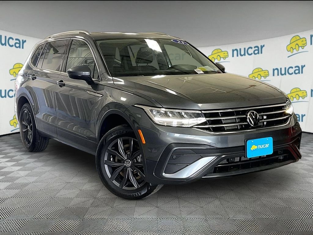 Certified 2023 Volkswagen Tiguan SE AWD/4WD image 1
