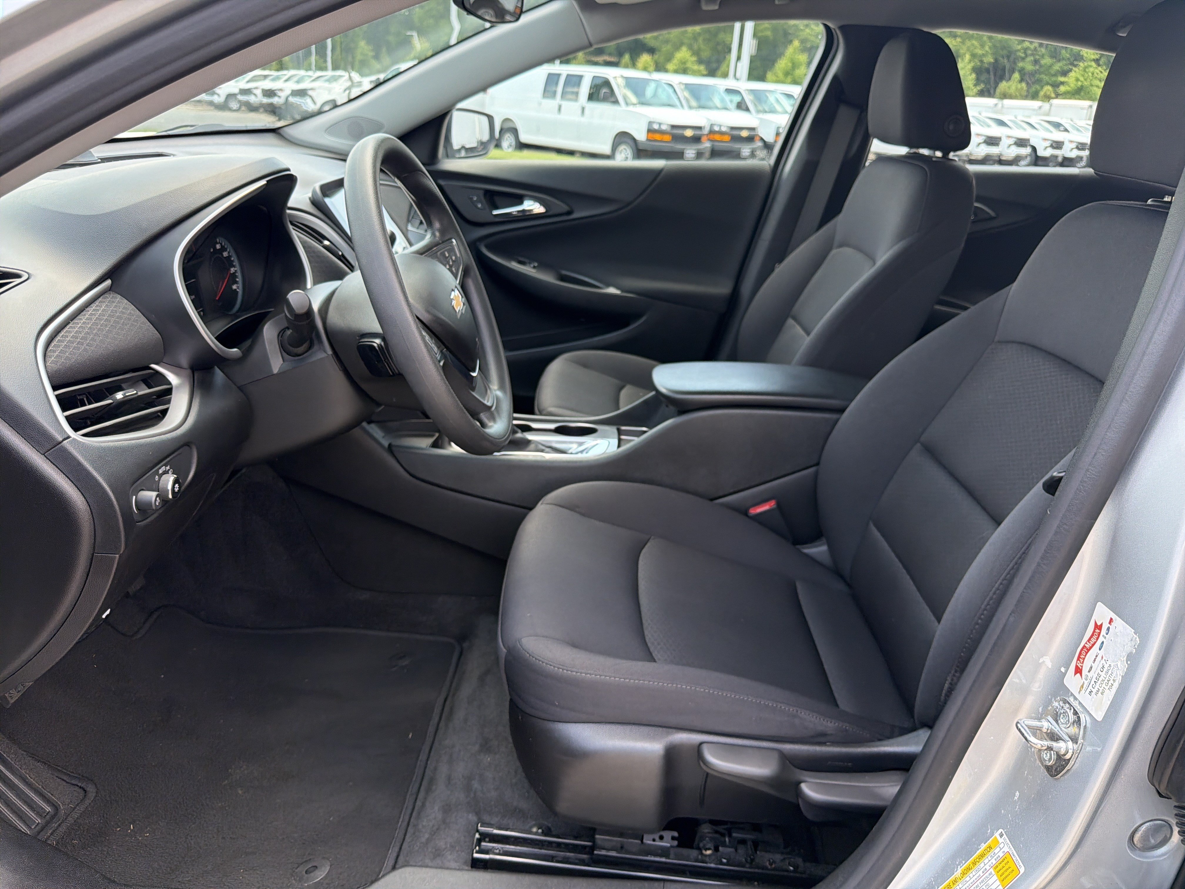 Used 2021 Chevrolet Malibu LS FWD image 16