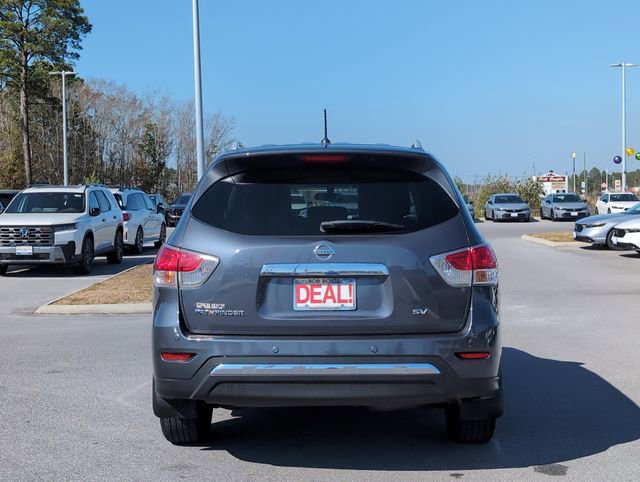 Used 2013 Nissan Pathfinder SV image 4