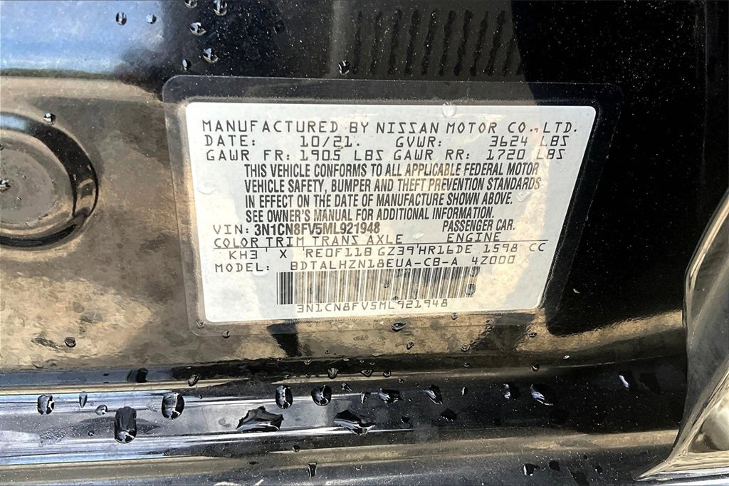 Used 2021 Nissan Versa SR image 32