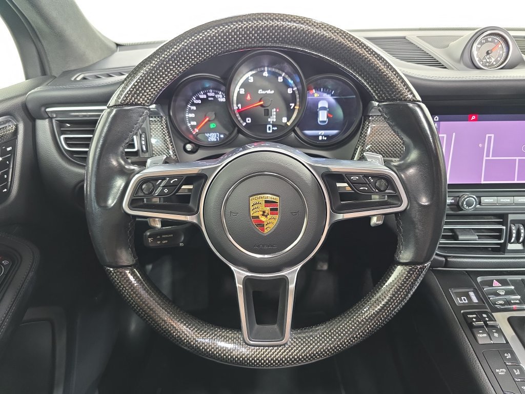 Used 2021 Porsche Macan Turbo AWD/4WD image 14