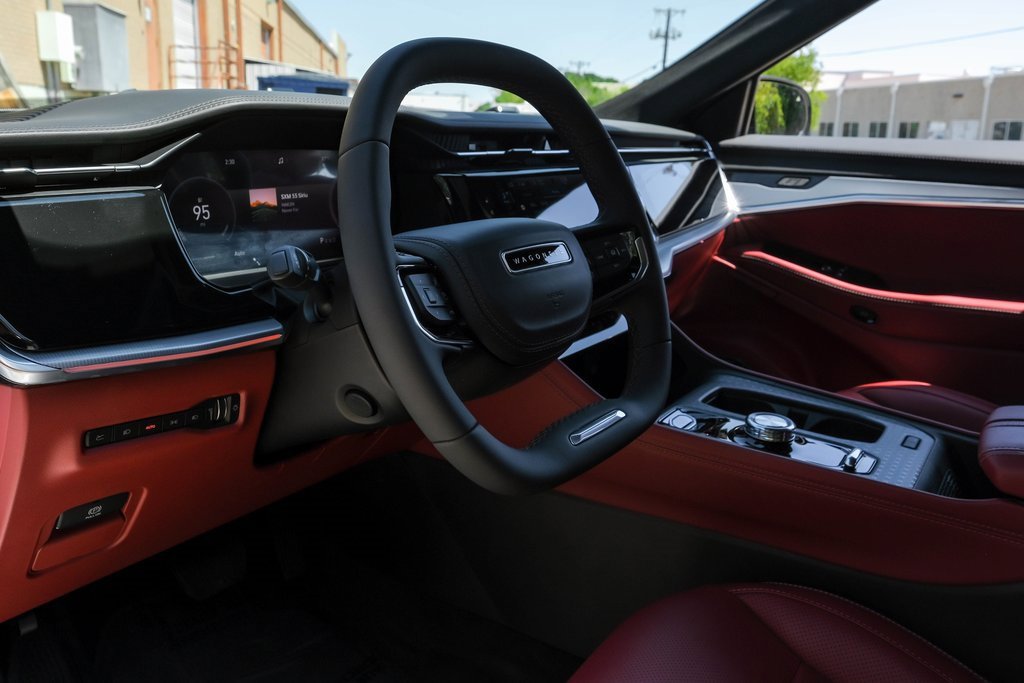 Used 2024 Jeep Wagoneer Launch Edition image 2