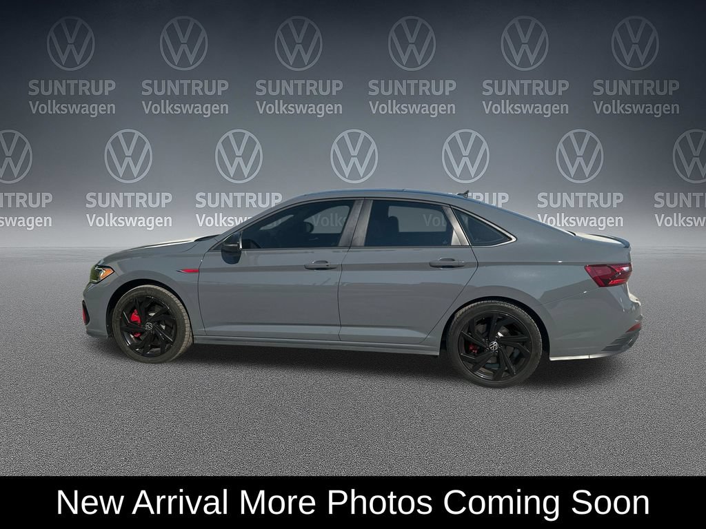 Used 2023 Volkswagen Jetta GLI Autobahn FWD image 2