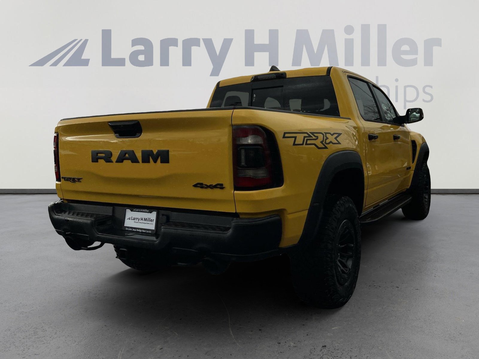 New 2023 RAM 1500 TRX w/ TRX Level 2 Equipment Group image 8
