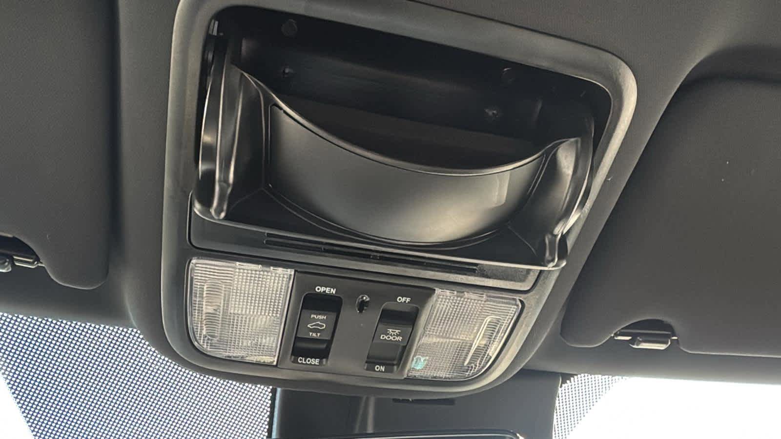 Used 2023 Honda Passport EX-L image 22