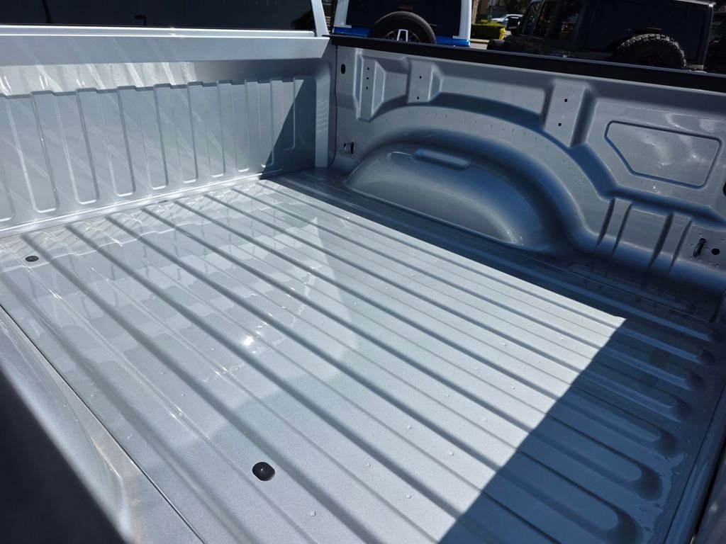 New 2026 RAM 1500 4x4 Crew Cab image 11