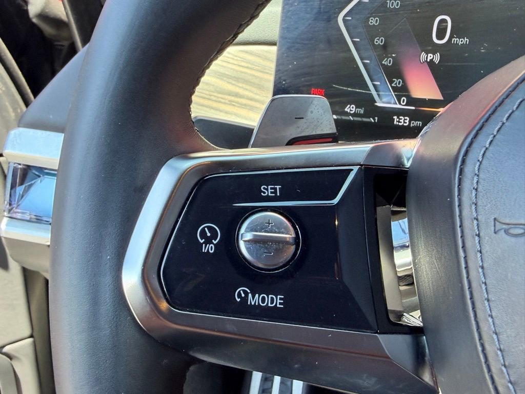 Used 2023 BMW 740i w/ Parking Assistance Package RWD image 19
