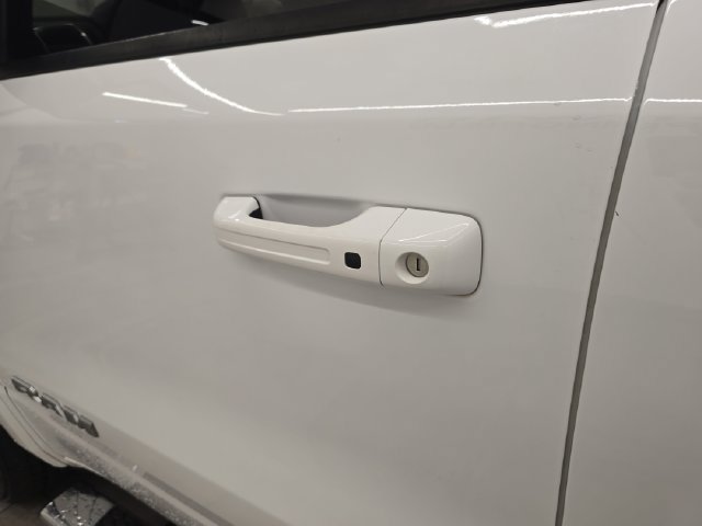 Used 2020 RAM 1500 Laramie w/ Sport Appearance Package RWD image 21