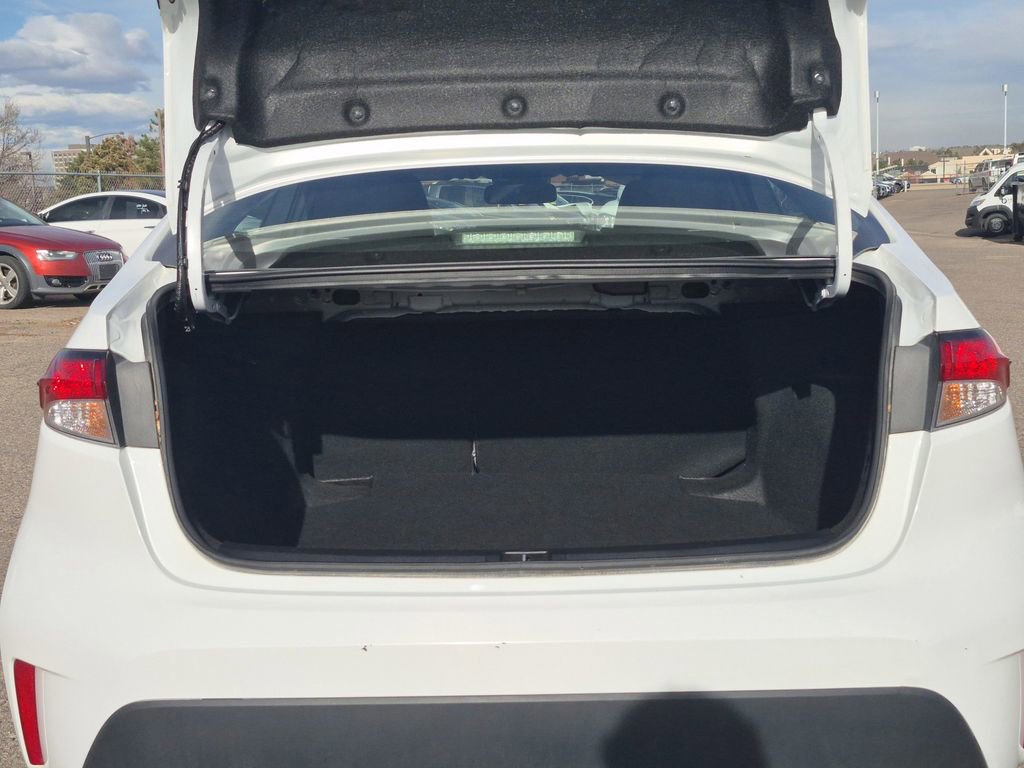 Used 2024 Toyota Corolla LE image 14