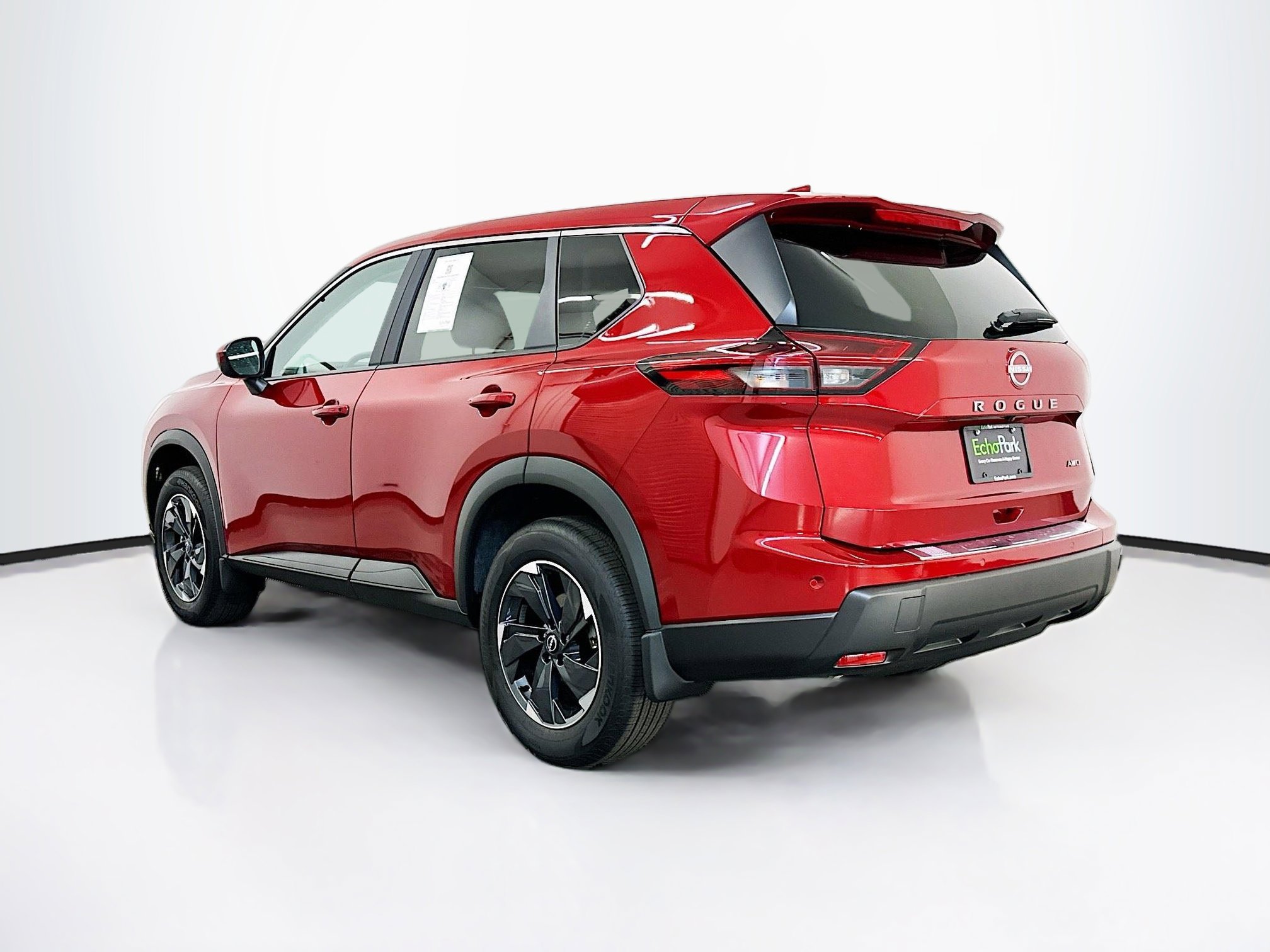 Used 2026 Nissan Rogue SV w/ Cold Weather Package image 5