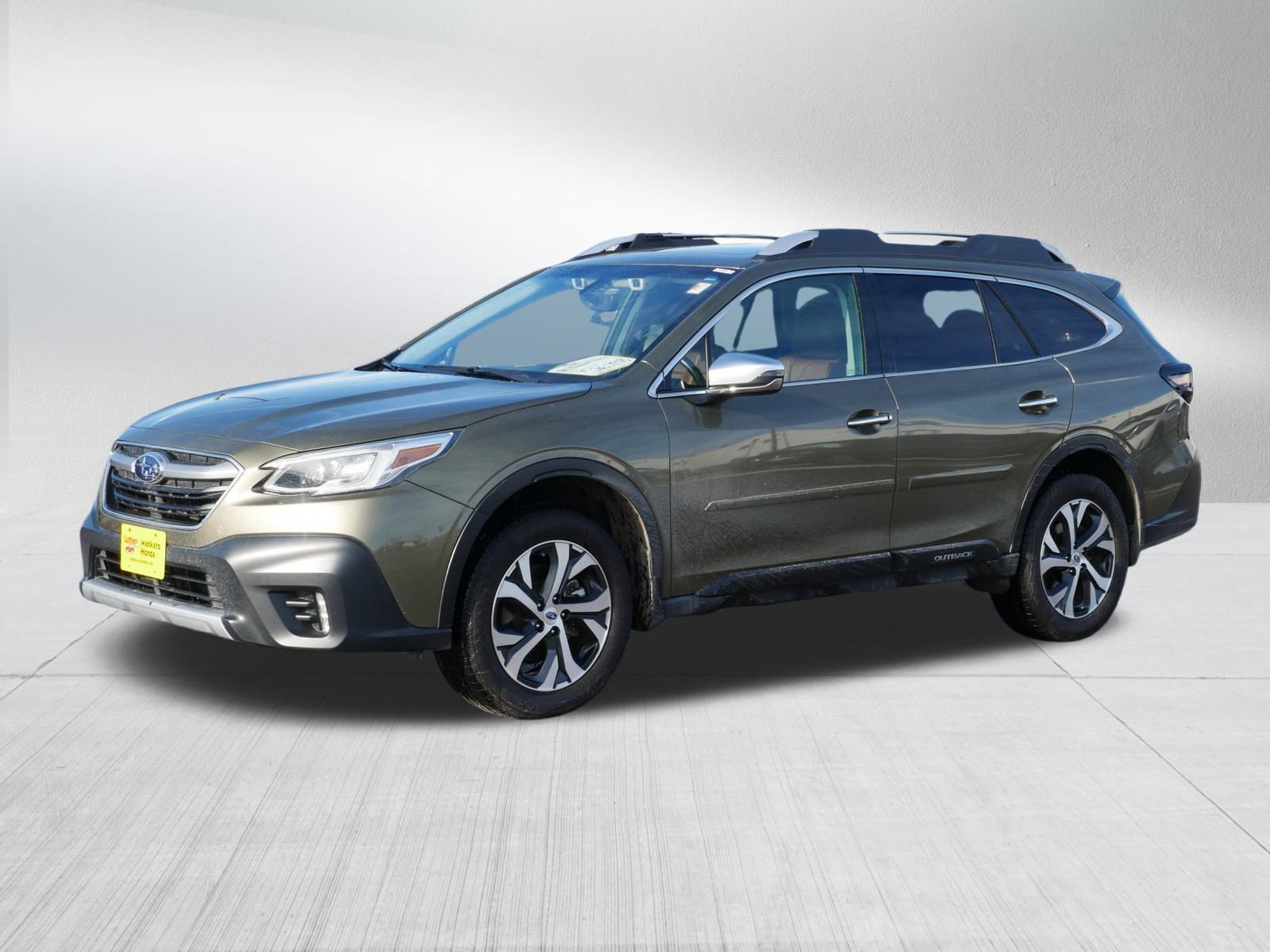 Used 2021 Subaru Outback Touring image 3