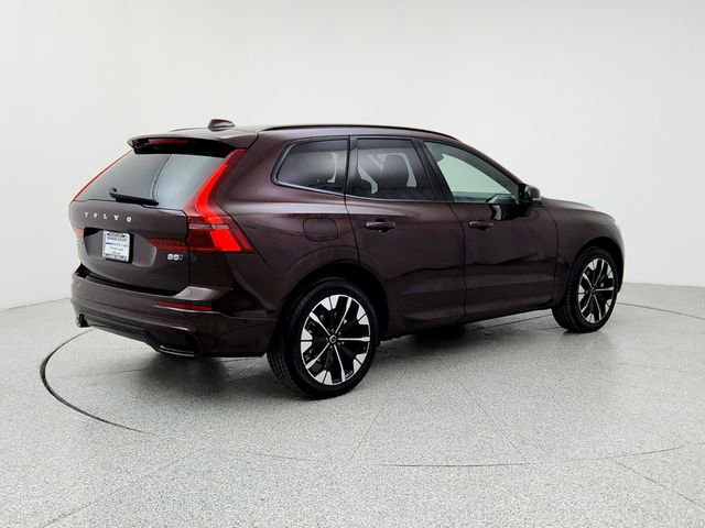 New 2026 Volvo XC60 B5 Plus w/ Climate Package image 5