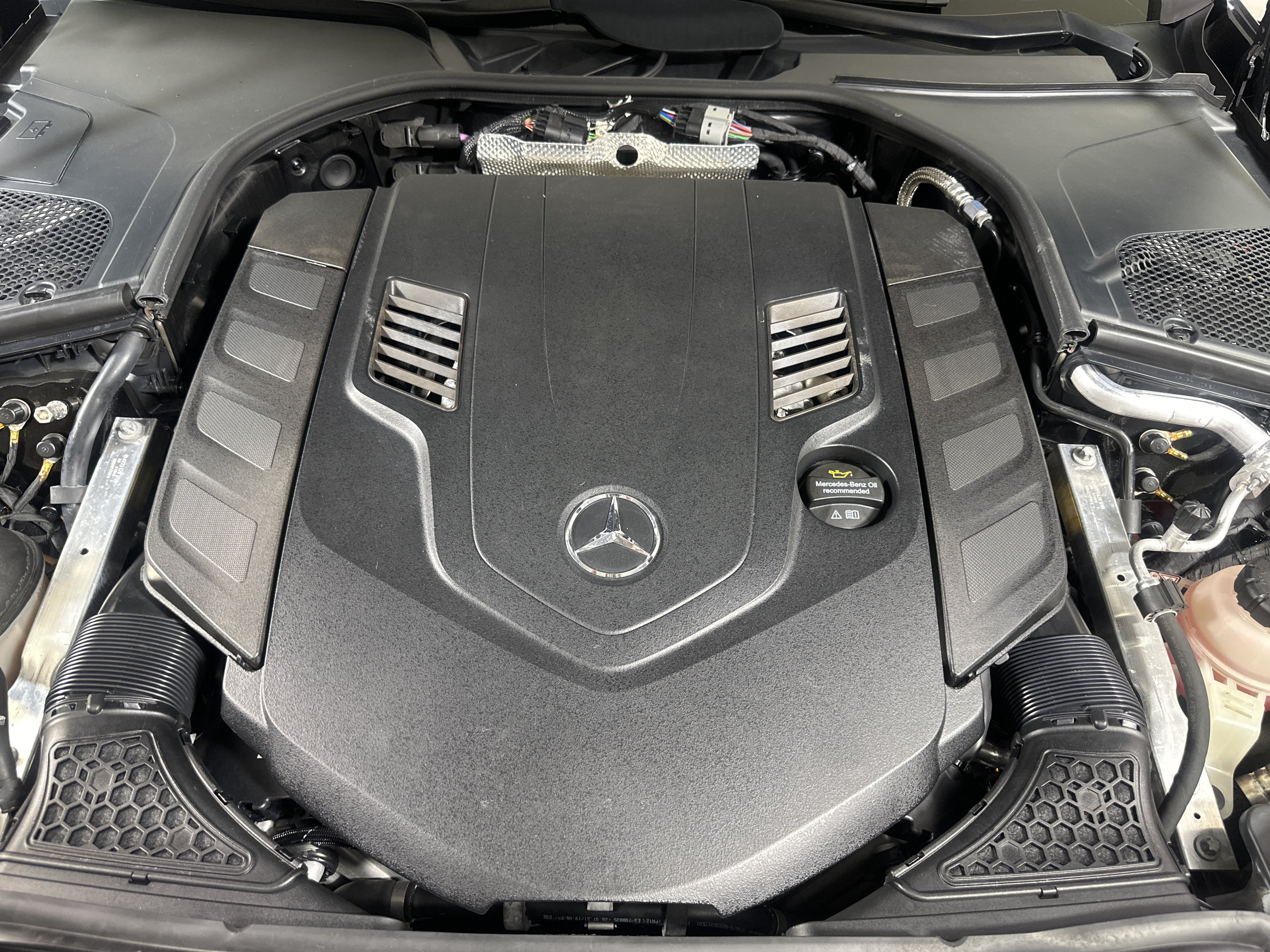 Used 2022 Mercedes-Benz Maybach S 580 4MATIC image 25