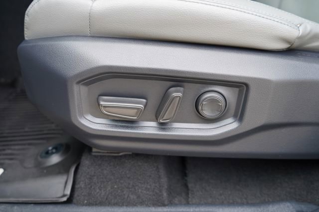 Used 2022 Toyota Tundra SR5 w/ TRD Off-Road Premium Package image 13