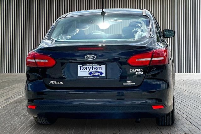 Used 2015 Ford Focus SE image 4
