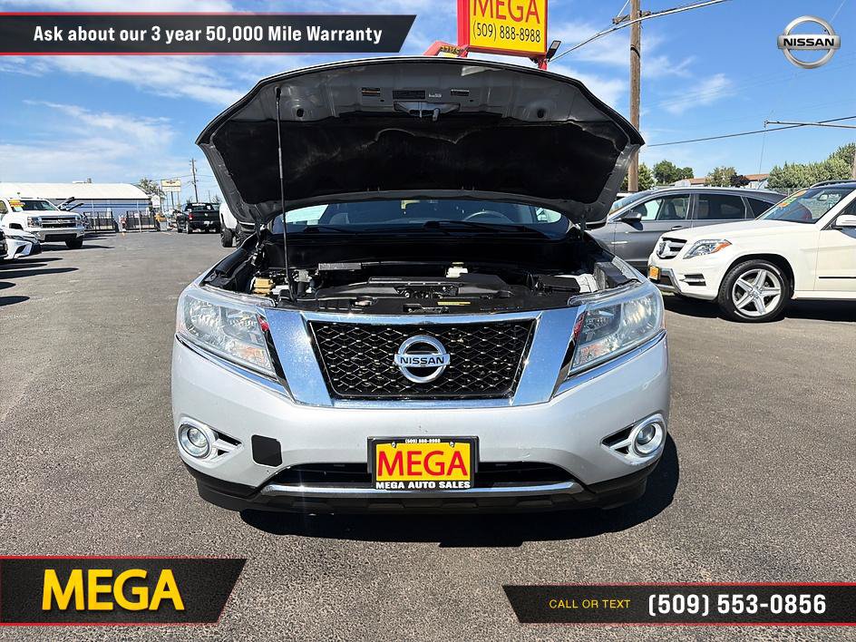Used 2015 Nissan Pathfinder SV FWD image 14
