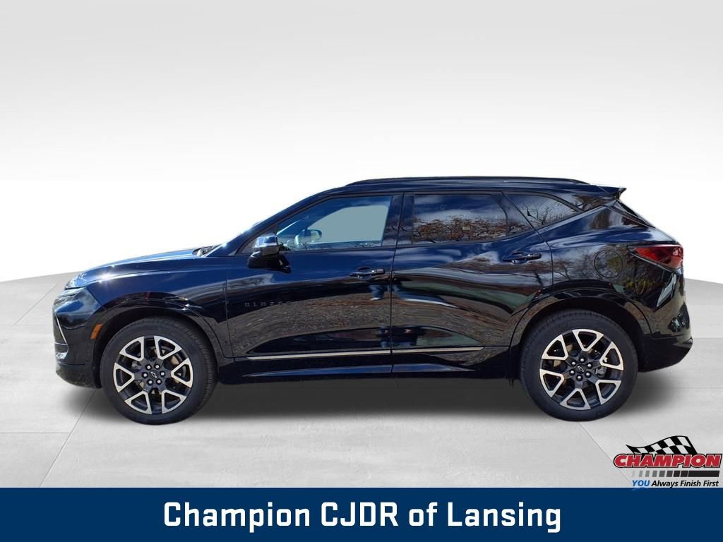 Used 2025 Chevrolet Blazer RS image 8
