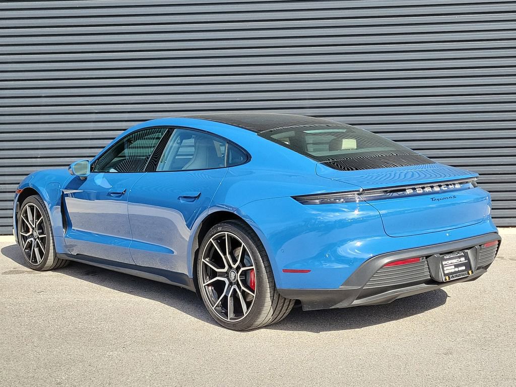 Certified 2023 Porsche Taycan 4S image 3