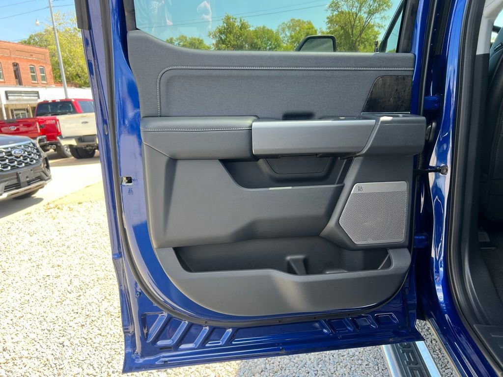 New 2026 Ford F350 Lariat w/ FX4 Off-Road Package image 15