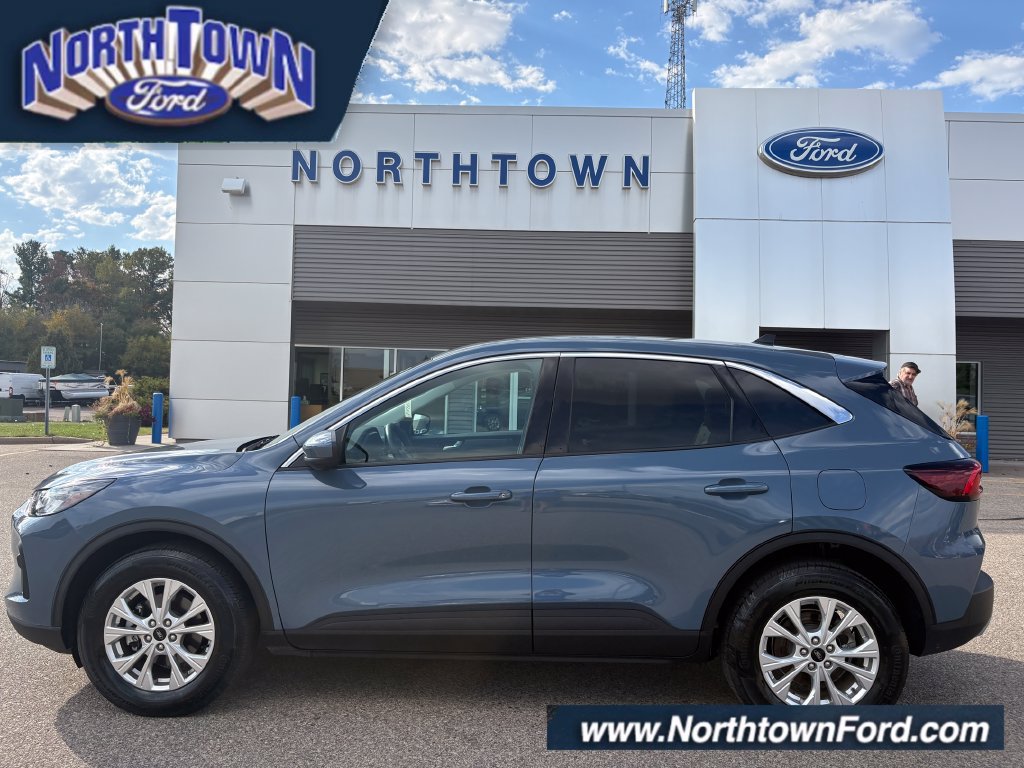 Used 2023 Ford Escape Active w/ Tech Pack #2