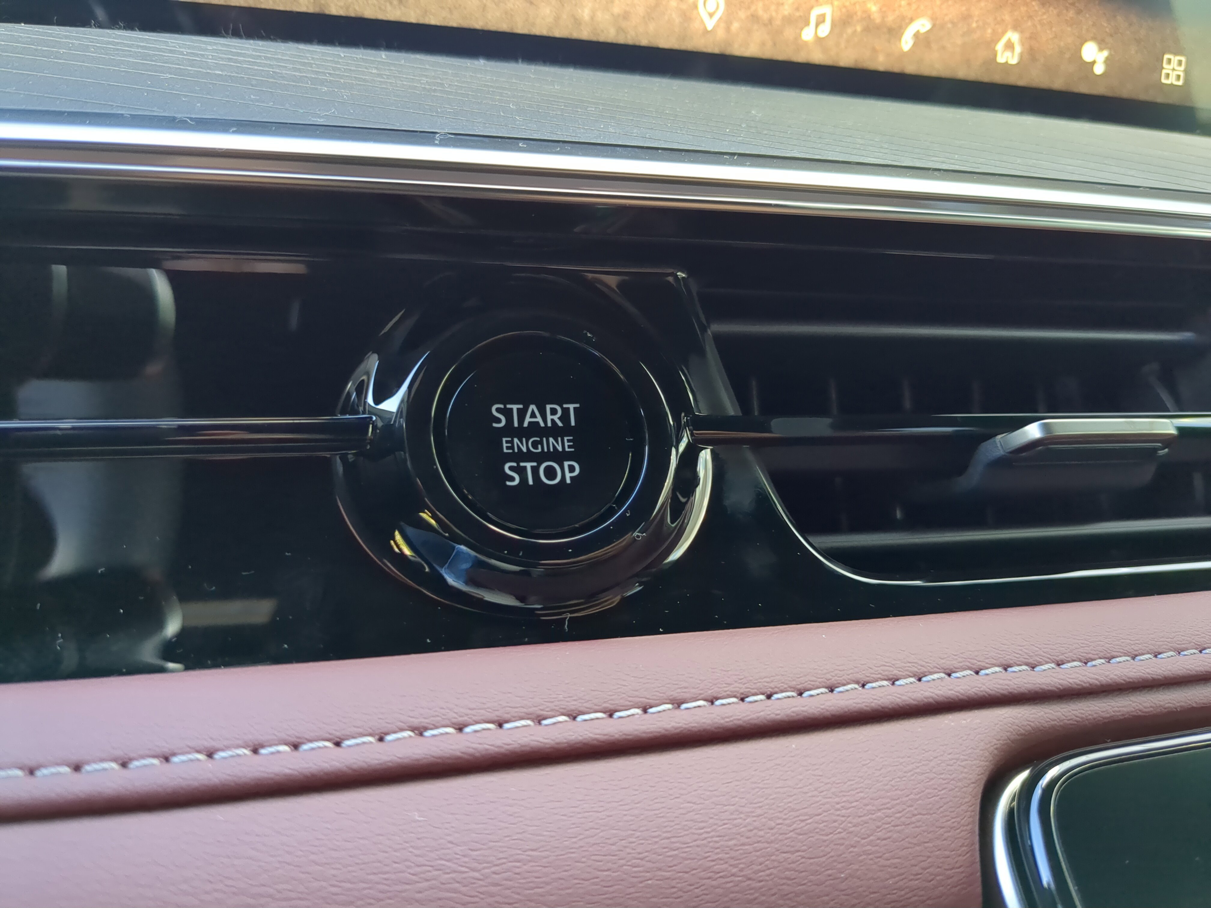 New 2026 INFINITI QX80 Autograph w/ Premium Cargo Package image 32