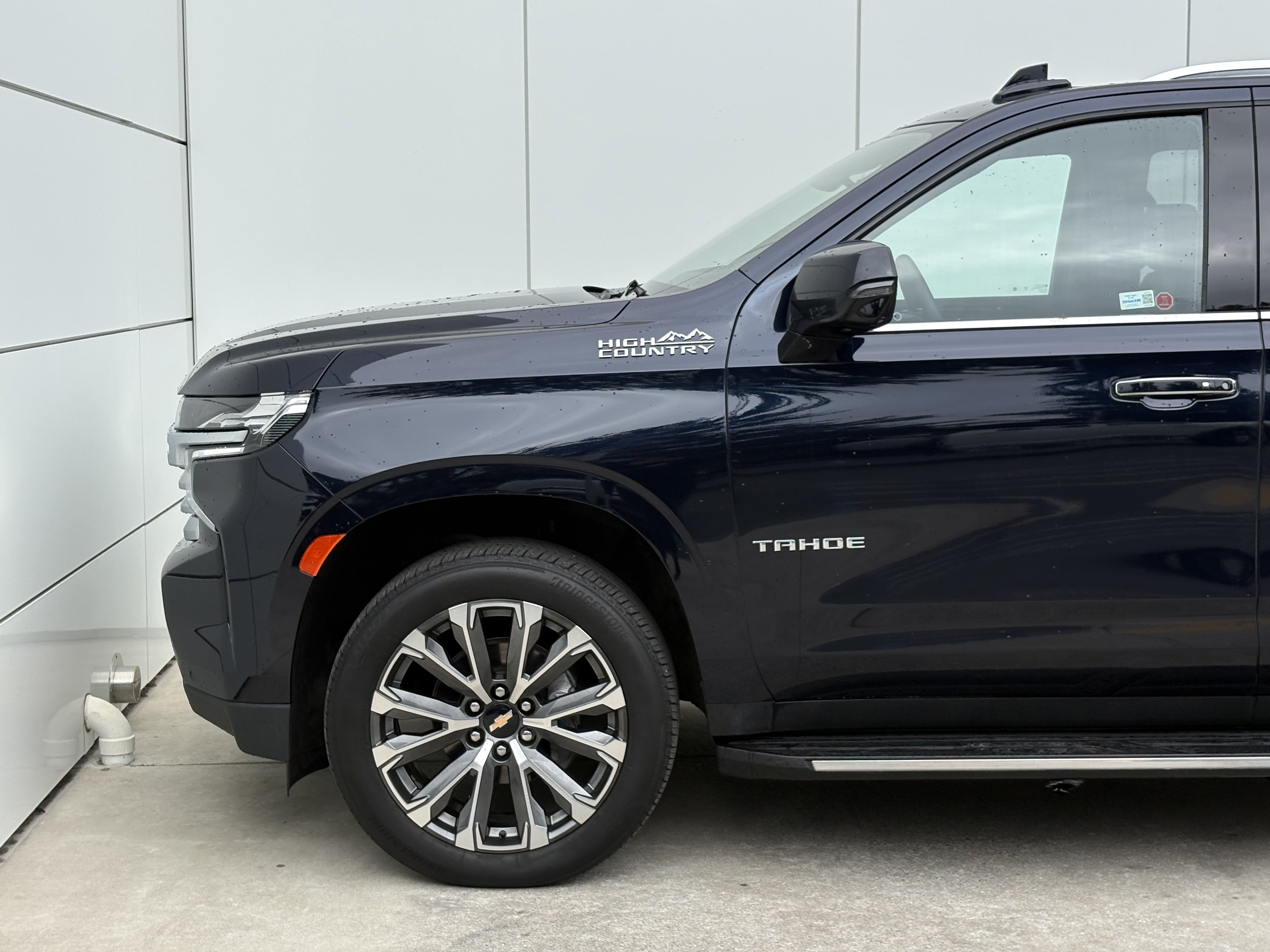 Used 2024 Chevrolet Tahoe High Country w/ Max Trailering Package AWD/4WD image 5