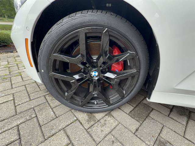 New 2026 BMW 330i xDrive Sedan w/ M Sport Package AWD/4WD image 30