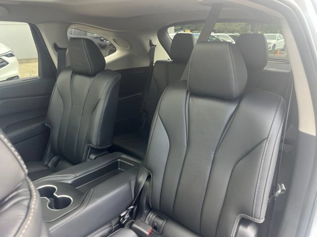 Certified 2026 Acura MDX SH-AWD w/ Technology Package image 33